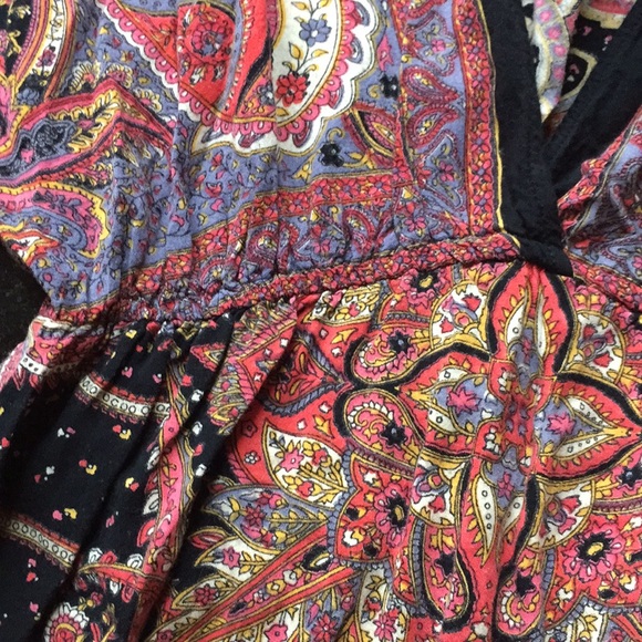 Angie V-neck ornate shirt tunic/Elastic waist band - Picture 3 of 7